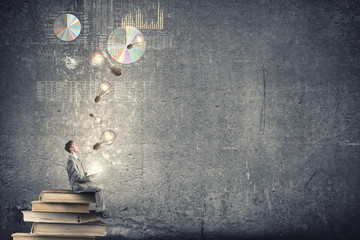 《桂林山水》的作者是谁啊？